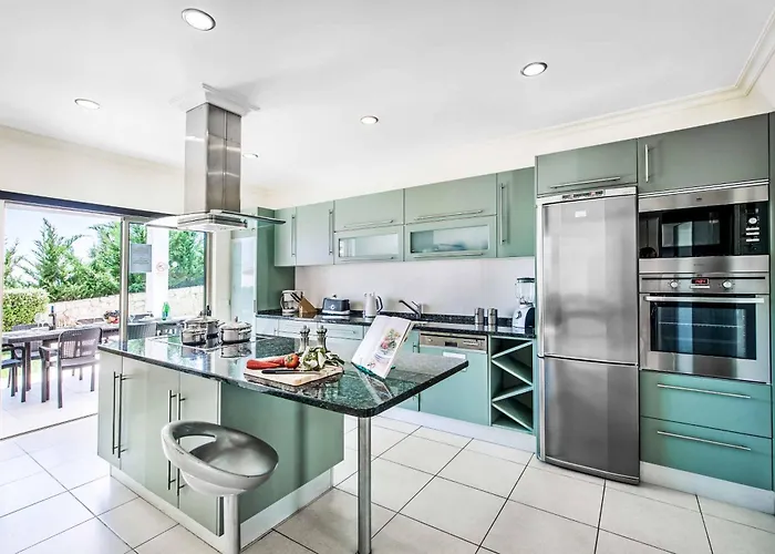 Sao Joao * Calicos (Albufeira)